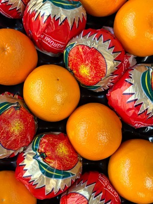 Foto Arance Varietà Tarocco Origine Italia Calibro 4   Marchio Eccellenza Capitale  2